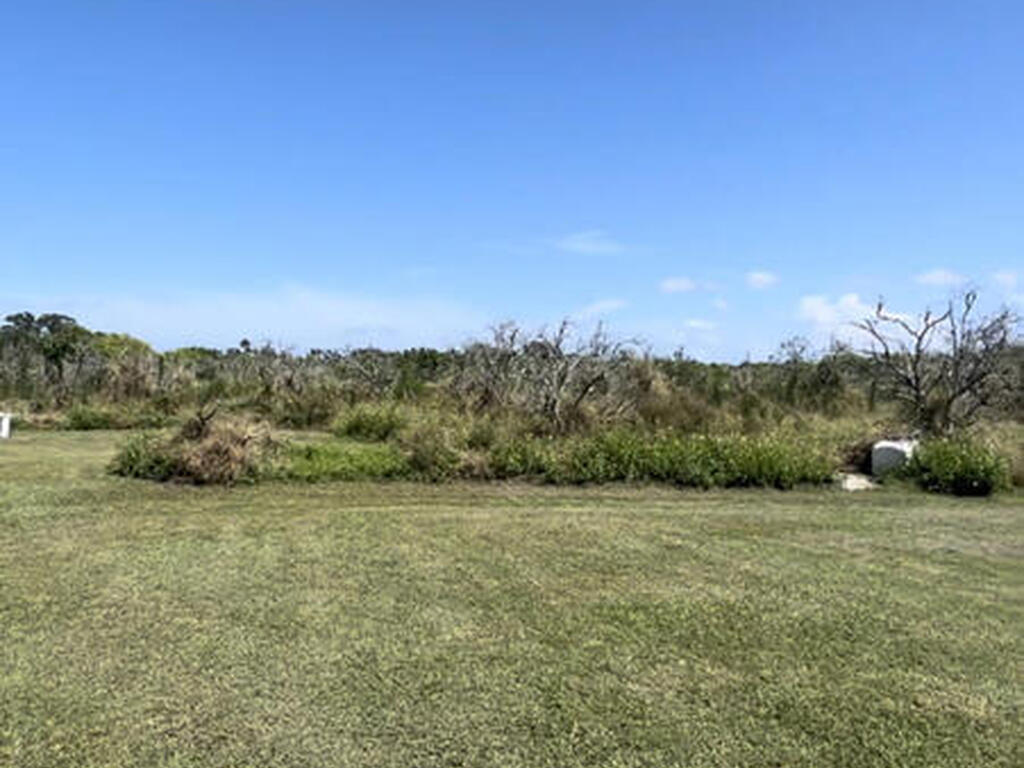 3055 Sunset Avenue, Mims, FL 32754