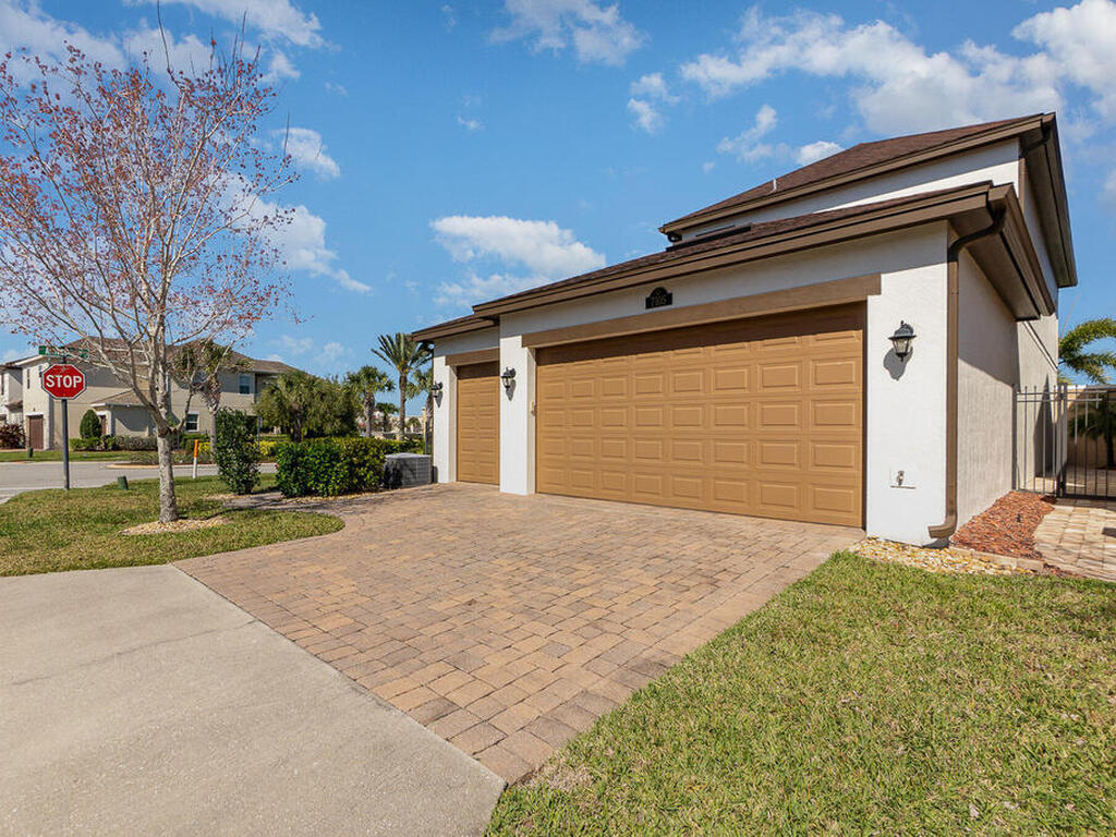 7105 Primavera Lane, Melbourne, FL 32940