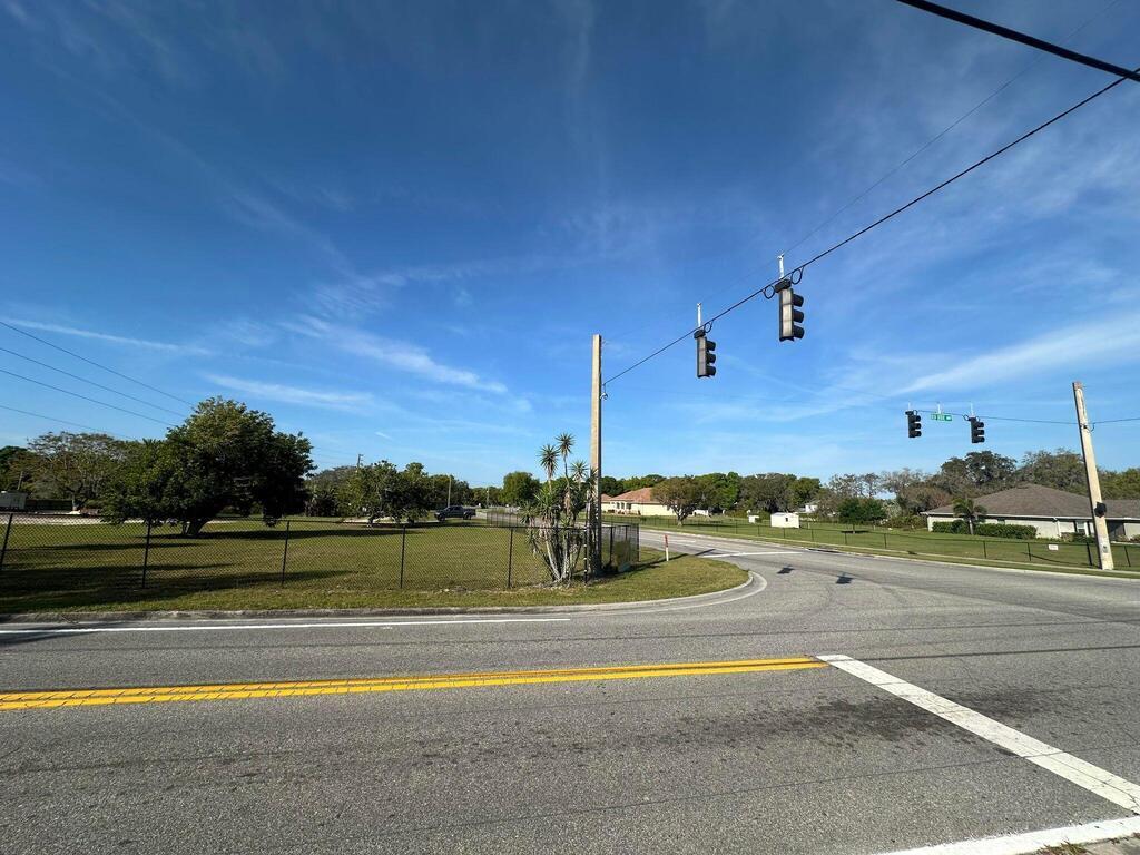 1510 Old Dixie Highway, Titusville, FL 32796