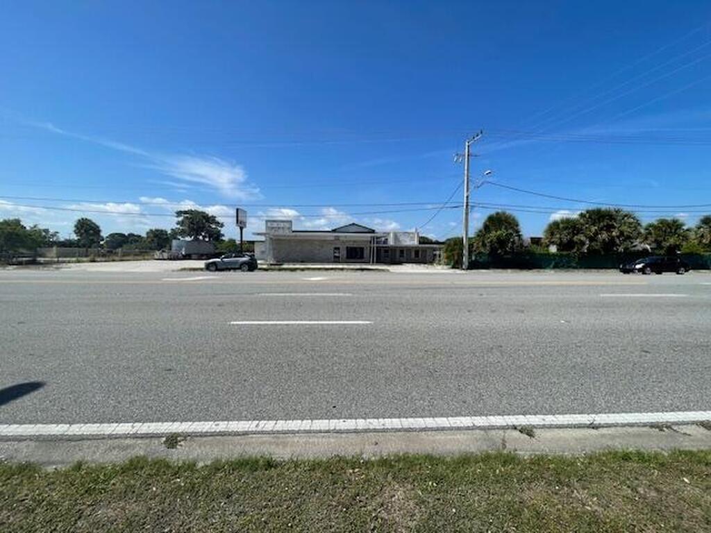 2808 S Harbor City Boulevard, Melbourne, FL 32901