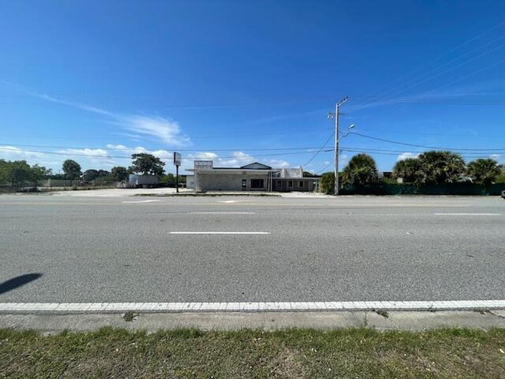 2808 S Harbor City Boulevard, Melbourne, FL 32901