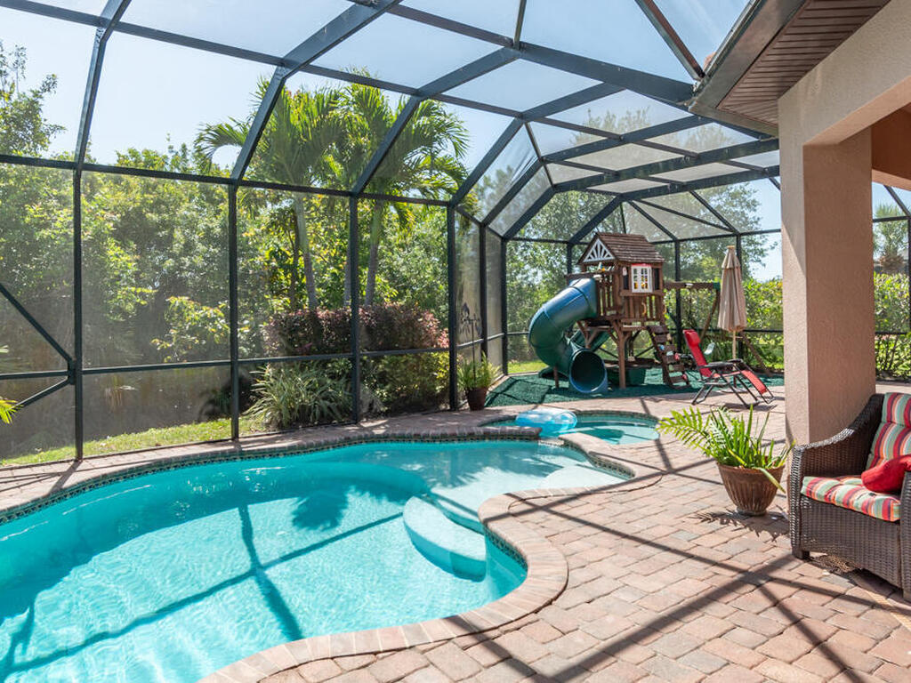 4045 Waterloo Place, Melbourne, FL 32940