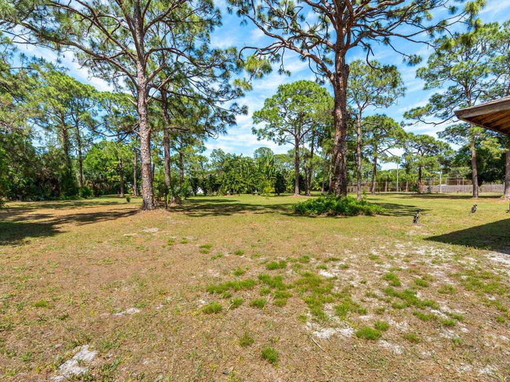 4301 Pinewood Road, Melbourne, FL 32934