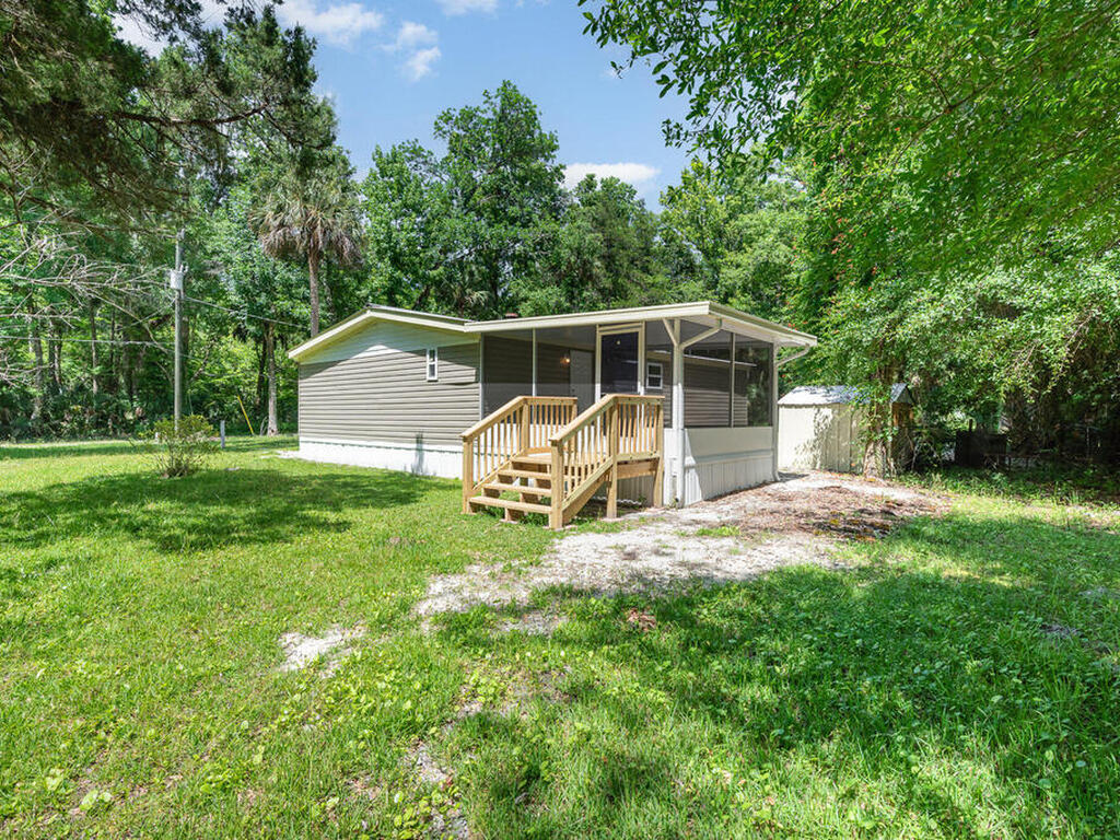 24050 Bass Road, Astor, FL 32102