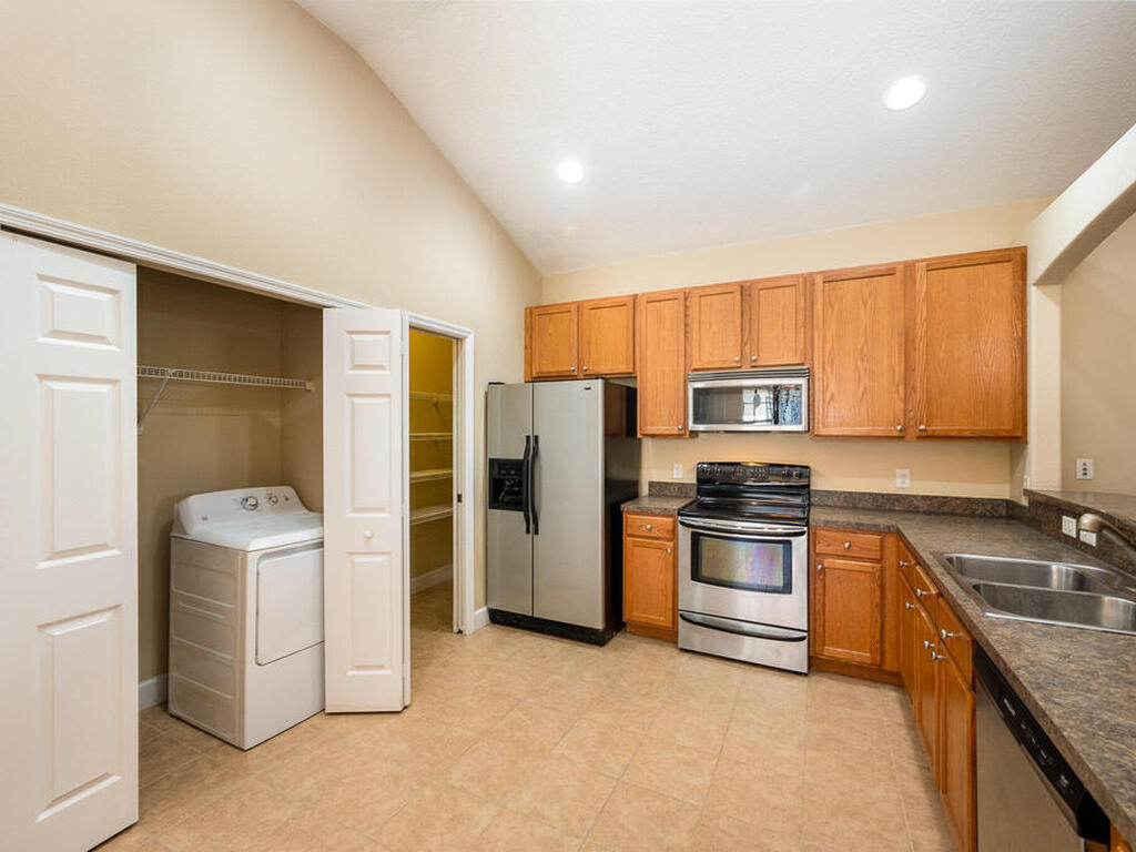 244 Murano Drive, West Melbourne, FL 32904