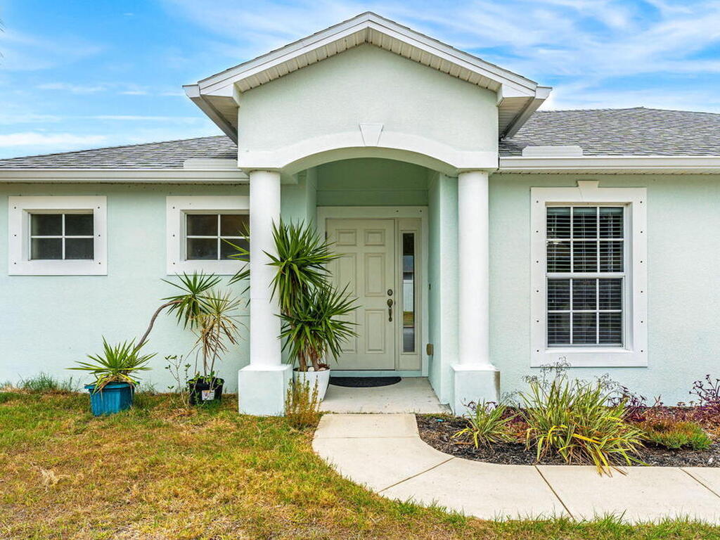 430 Banana Boulevard, Merritt Island, FL 32952