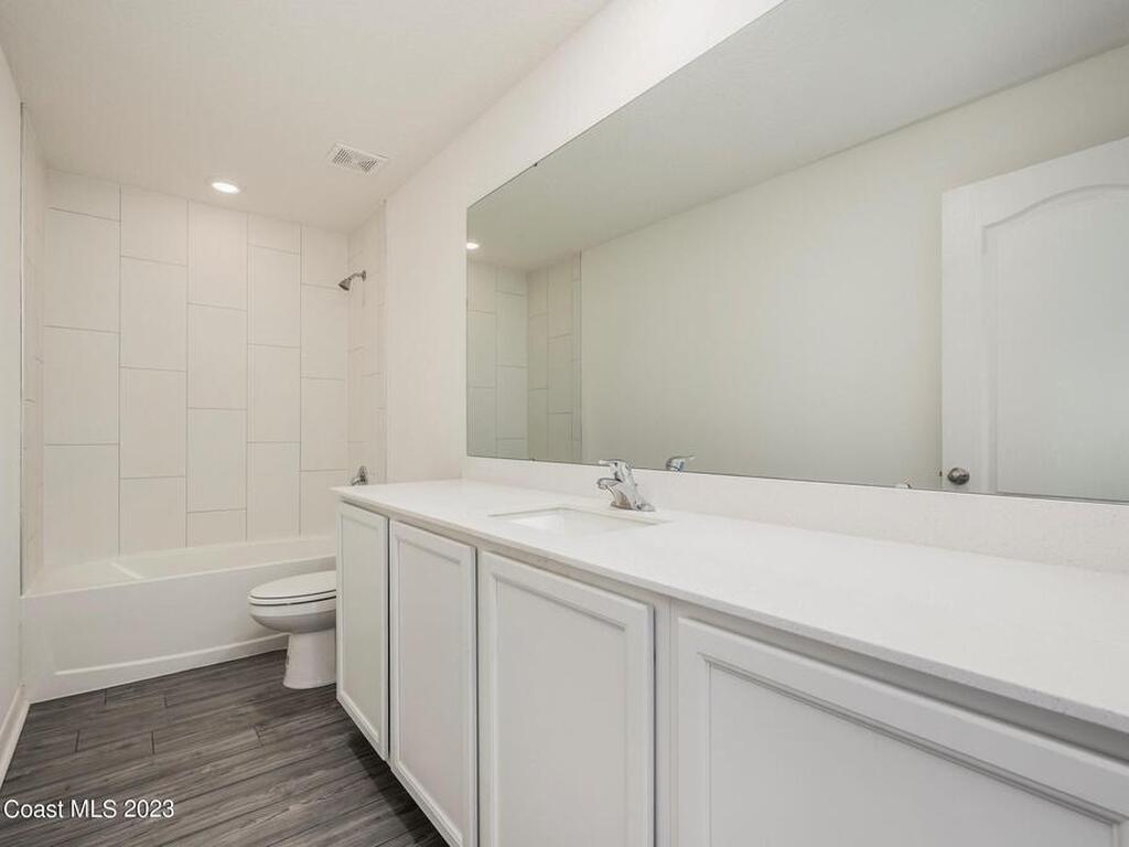 2288 O'Connel Avenue, Palm Bay, FL 32908