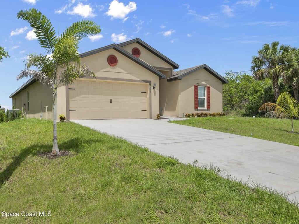2288 O'Connel Avenue, Palm Bay, FL 32908