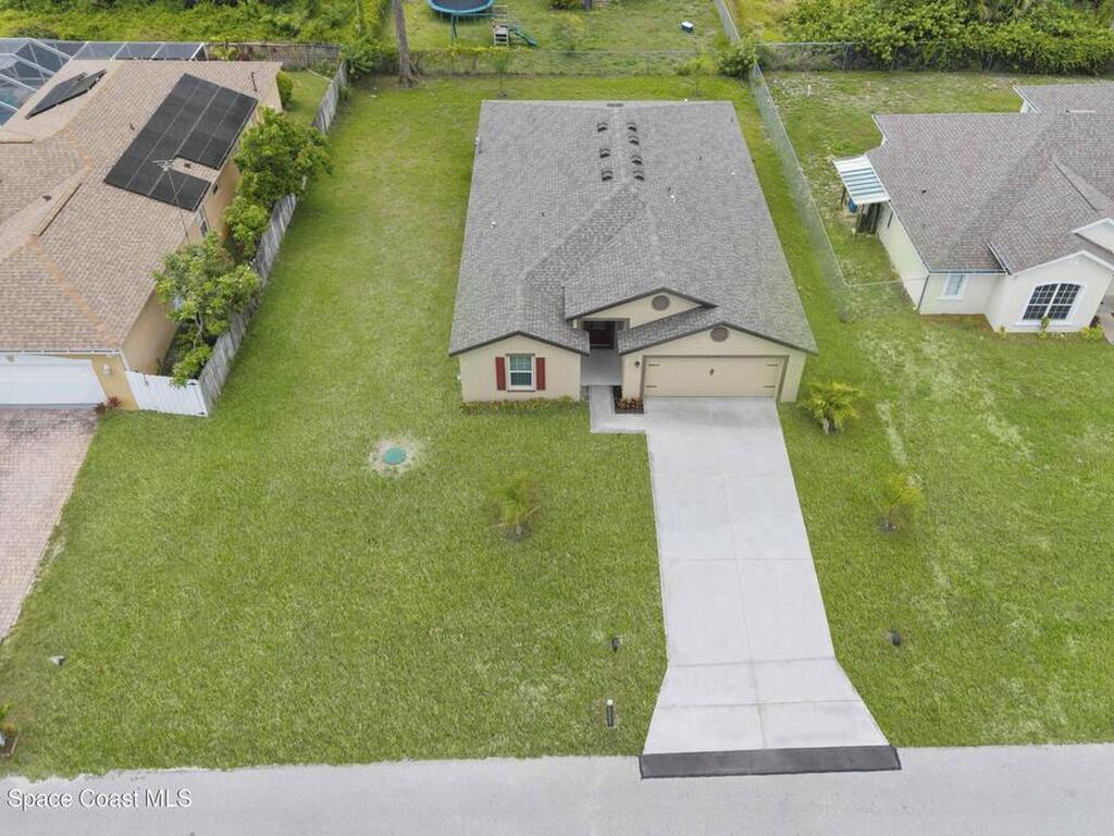 318 Hammonton Street, Palm Bay, FL 32908