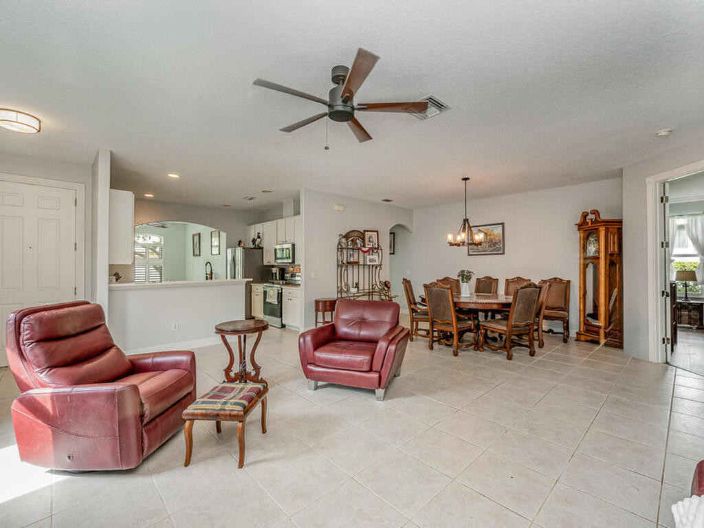 7720 14th Lane, Vero Beach, FL 32966