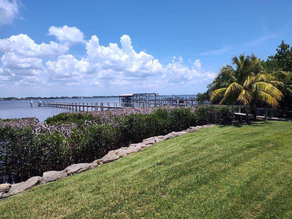 866 Loggerhead Island Drive, Satellite Beach, FL 32937