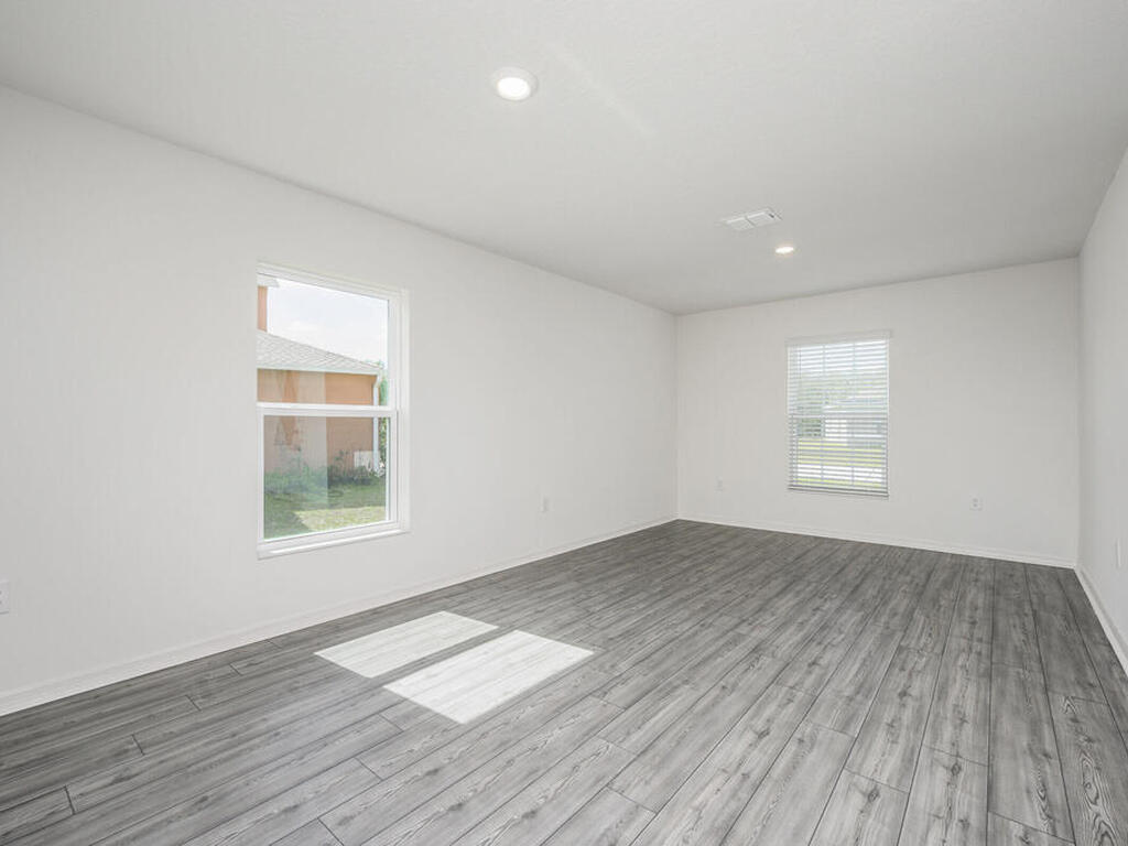 543 Lafayette Street, Palm Bay, FL 32908