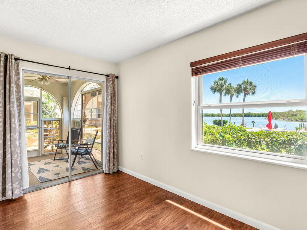 1727 Minutemen Causeway, Cocoa Beach, FL 32931