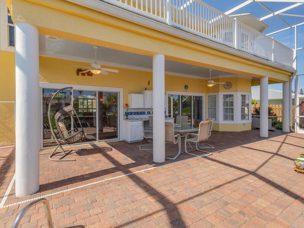 404 Riverview Lane, Melbourne Beach, FL 32951