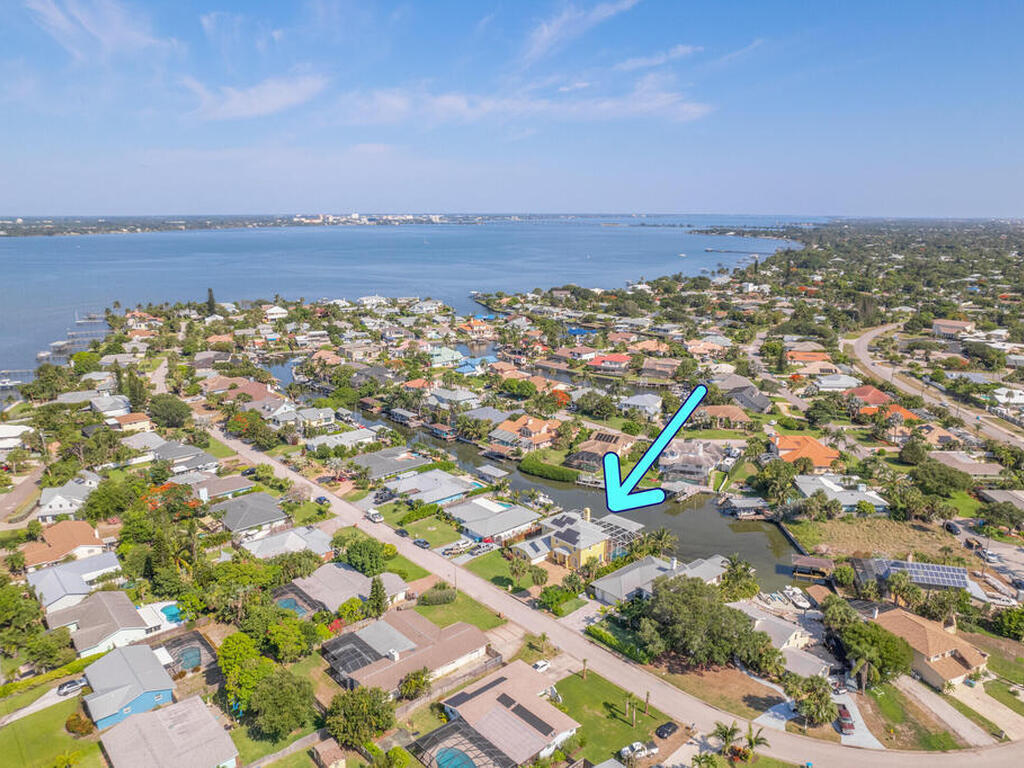 404 Riverview Lane, Melbourne Beach, FL 32951