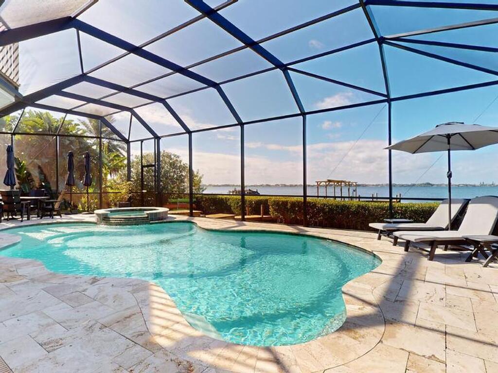 460 Lanternback Island Drive, Satellite Beach, FL 32937