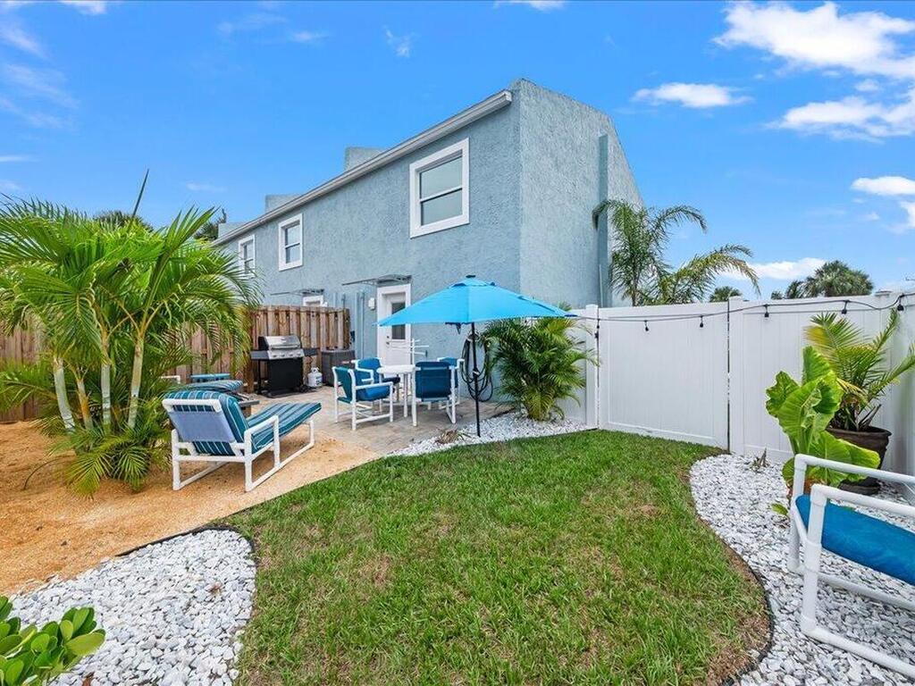 6501 Poinsetta Avenue, Cocoa Beach, FL 32931