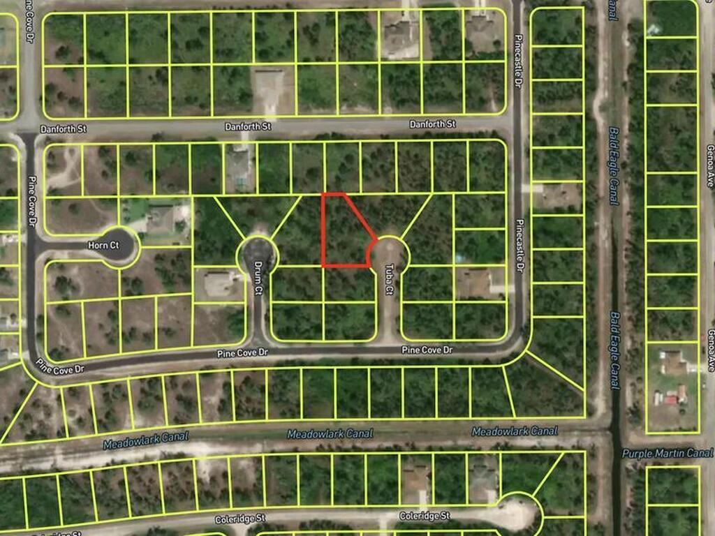816 Tuba Court, Lehigh Acres, FL 33974