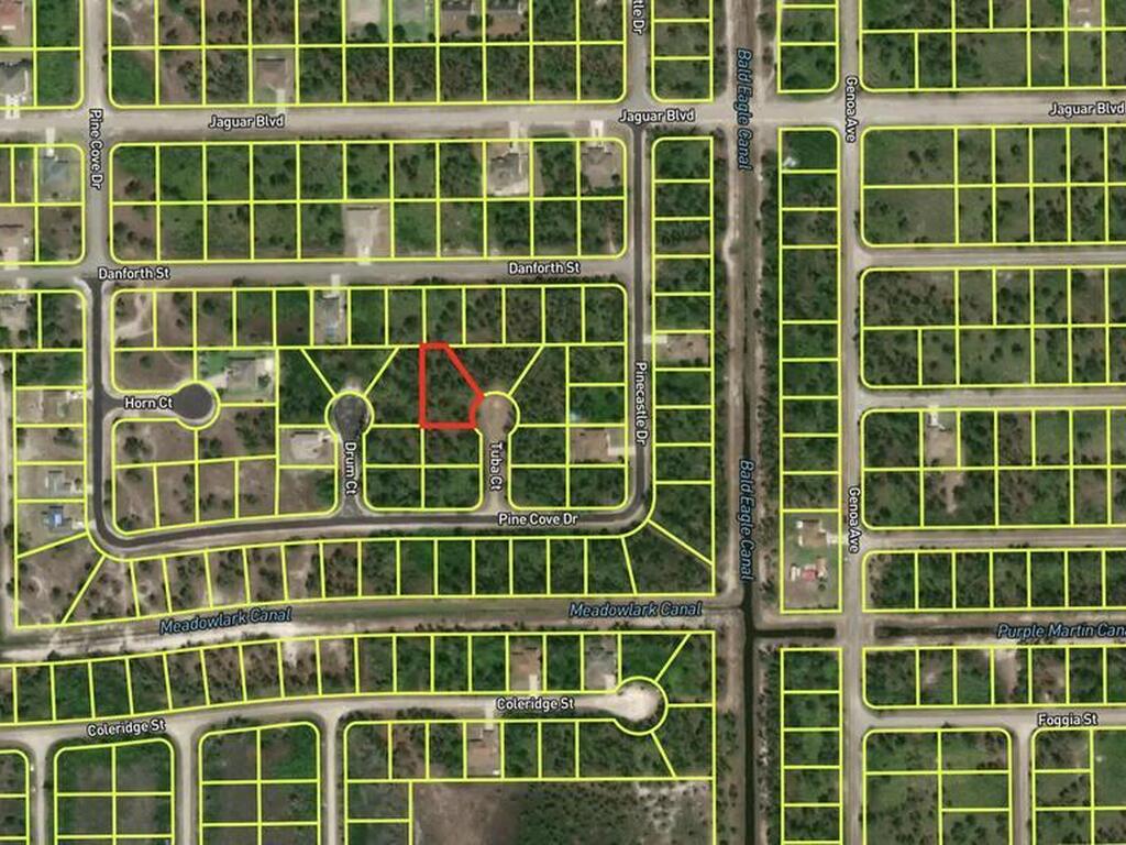 816 Tuba Court, Lehigh Acres, FL 33974