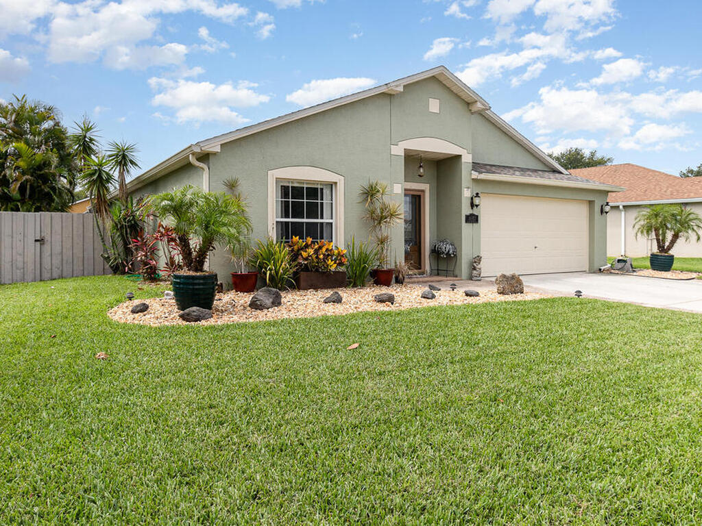 8657 Mizell Drive, Melbourne, FL 32940