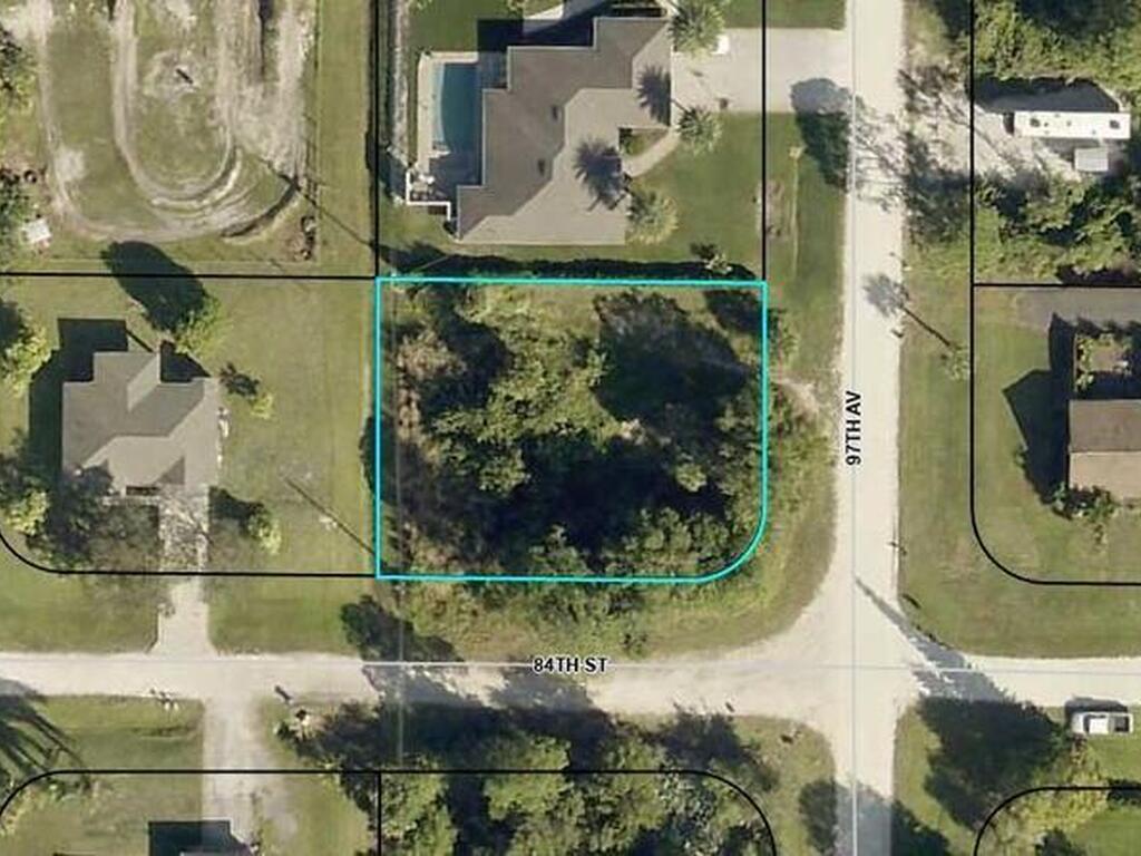 8415 97th Avenue, Vero Beach, FL 32967