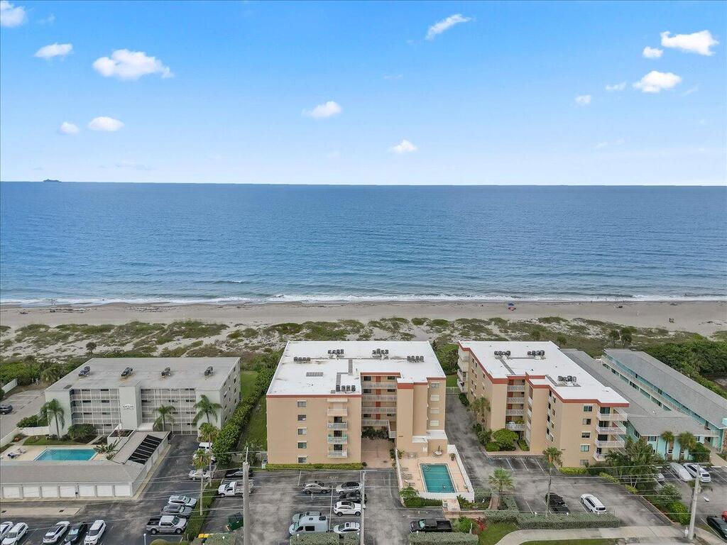 1525 S Atlantic Avenue, Cocoa Beach, FL 32931