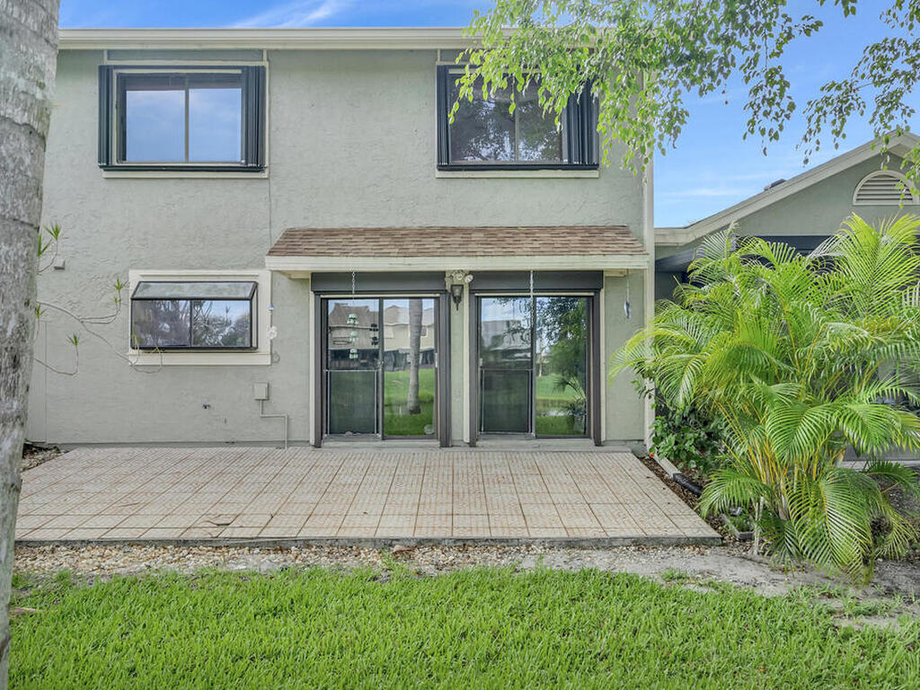 1431 SE Ashville Court, Port St Lucie, FL 34952