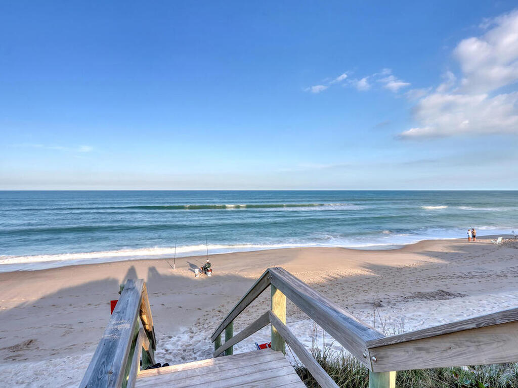 360 Hammock Shore Drive, Melbourne Beach, FL 32951