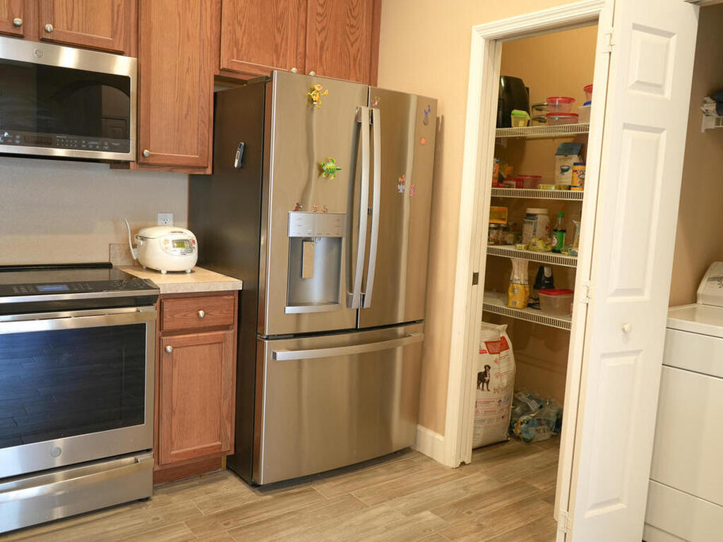 283 Murano Drive, West Melbourne, FL 32904