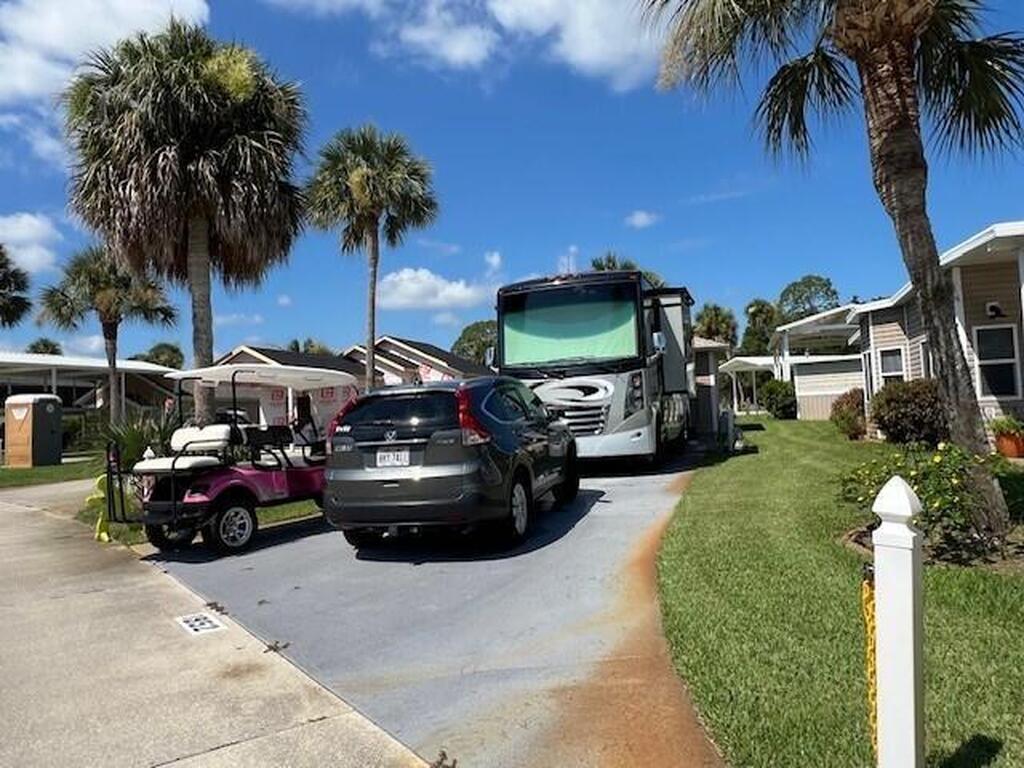 1952 Enterprise Lane, Titusville, FL 32796