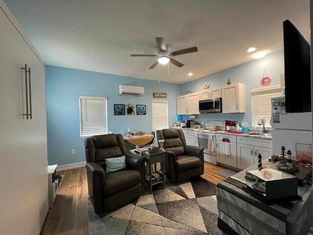 1952 Enterprise Lane, Titusville, FL 32796