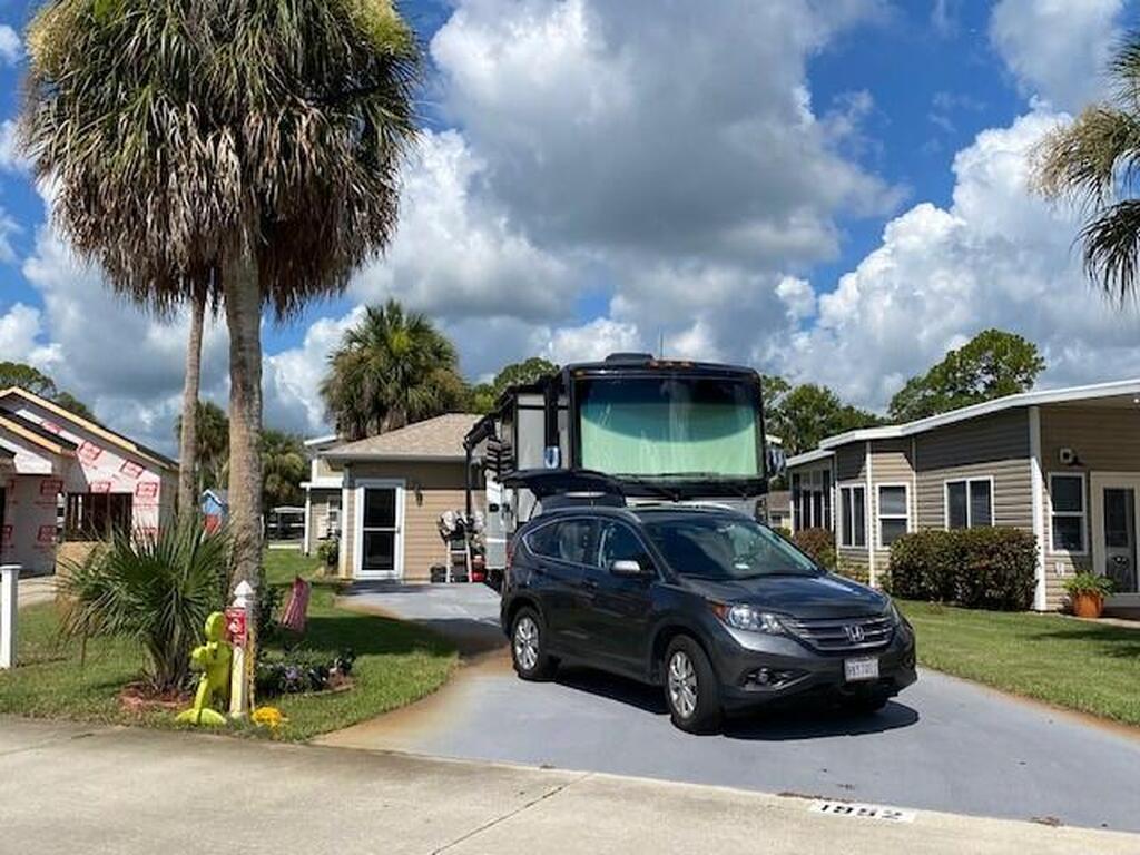 1952 Enterprise Lane, Titusville, FL 32796