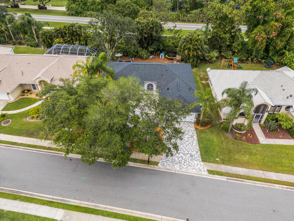 981 Somerset Lane, Melbourne, FL 32940