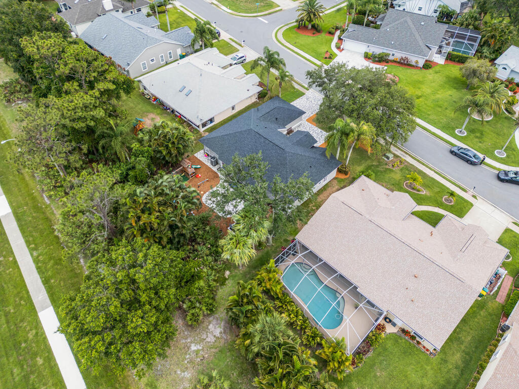 981 Somerset Lane, Melbourne, FL 32940