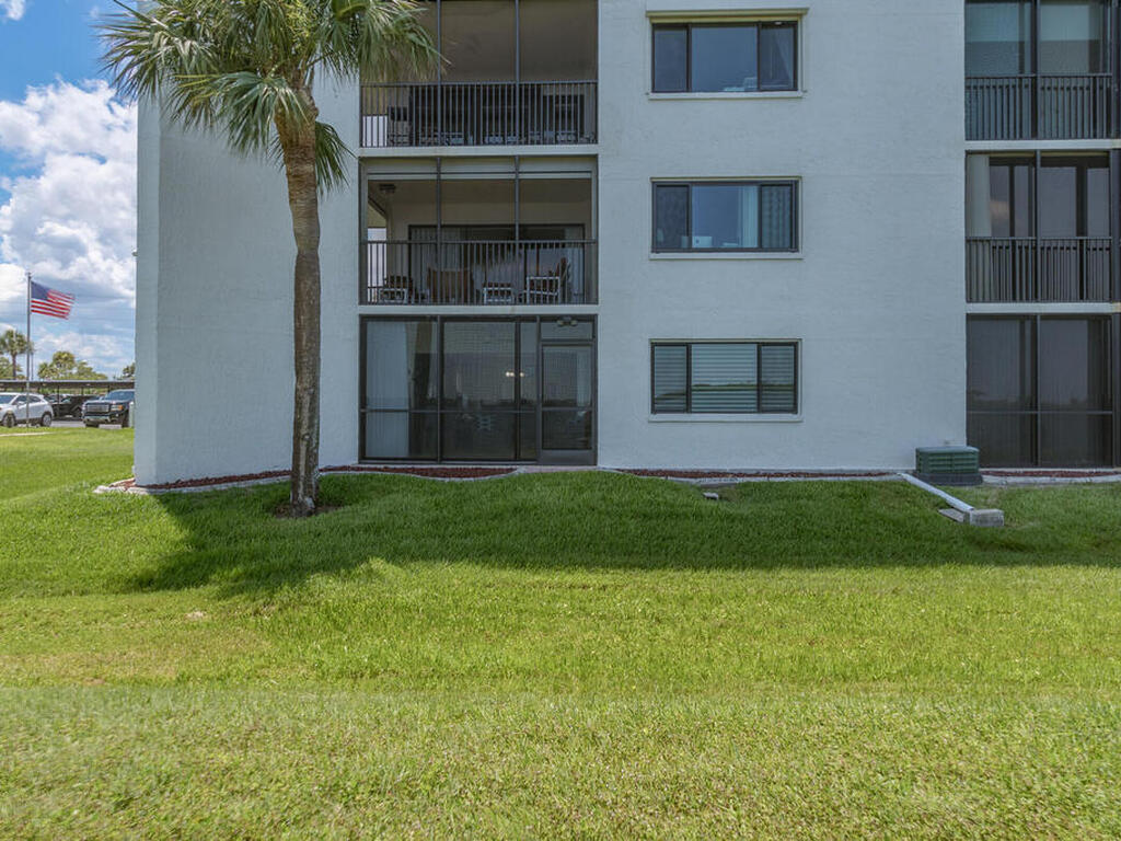 200 S Sykes Creek Parkway, Merritt Island, FL 32952