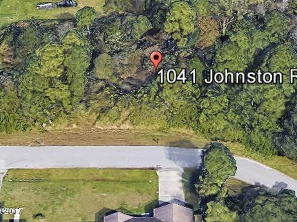 1041 Johnston Road, Palm Bay, FL 32909