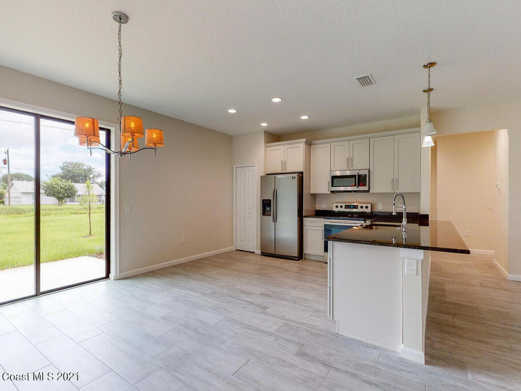 1071 Grapefruit Road, Palm Bay, FL 32909