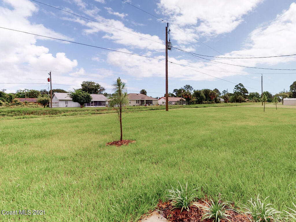 1071 Grapefruit Road, Palm Bay, FL 32909