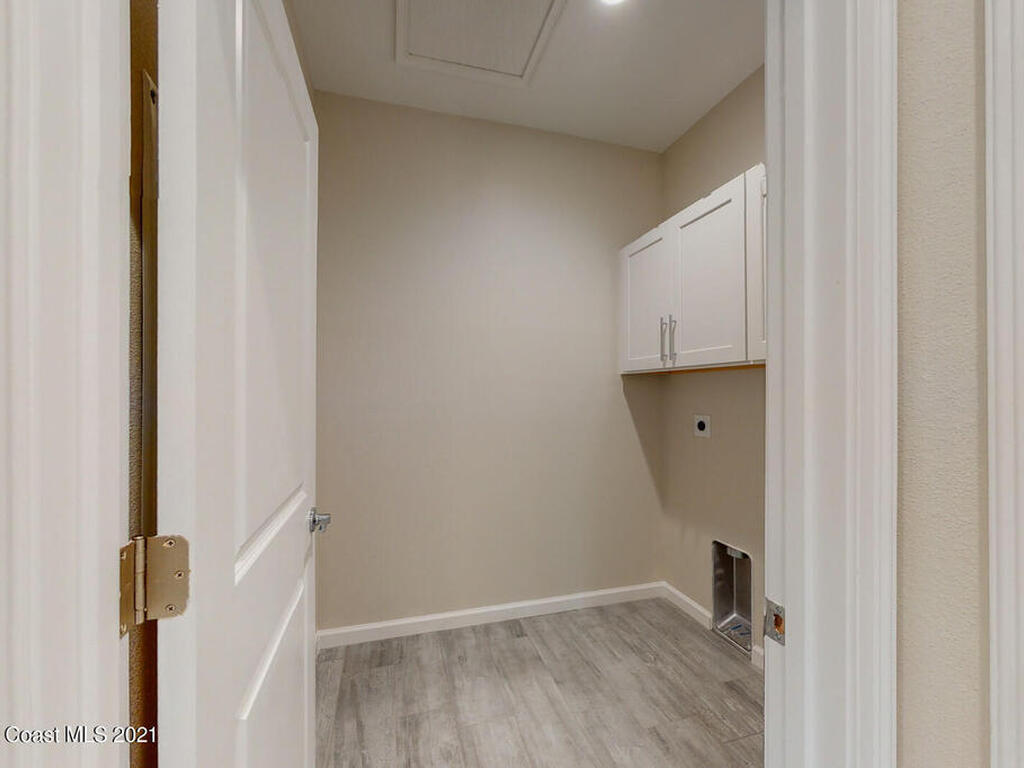 1071 Grapefruit Road, Palm Bay, FL 32909