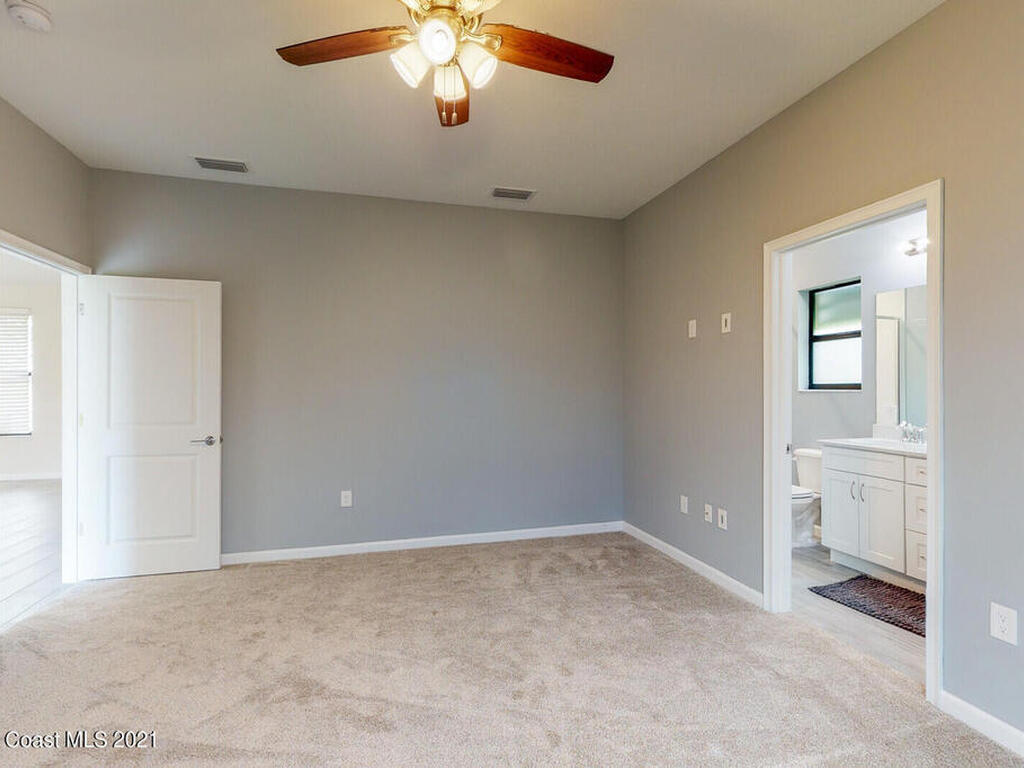 1071 Grapefruit Road, Palm Bay, FL 32909