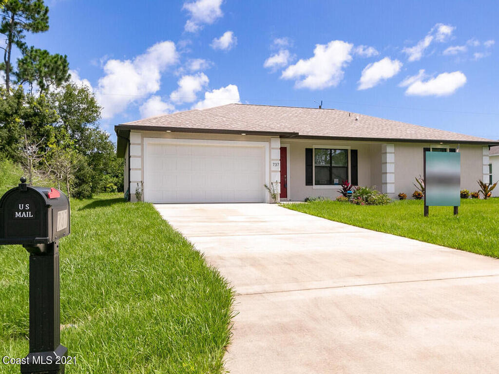 1071 Grapefruit Road, Palm Bay, FL 32909