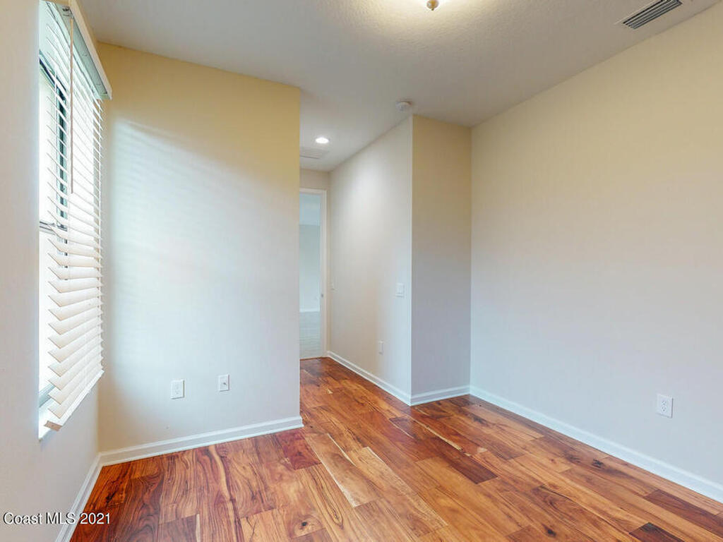 1071 Grapefruit Road, Palm Bay, FL 32909