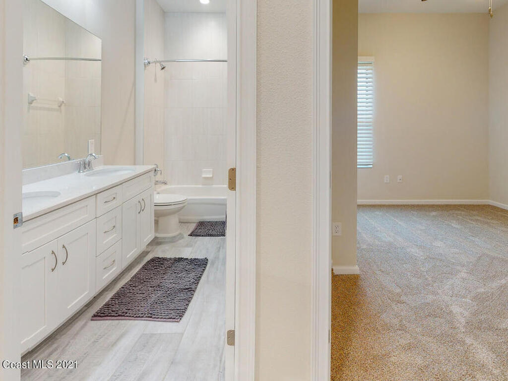 1071 Grapefruit Road, Palm Bay, FL 32909