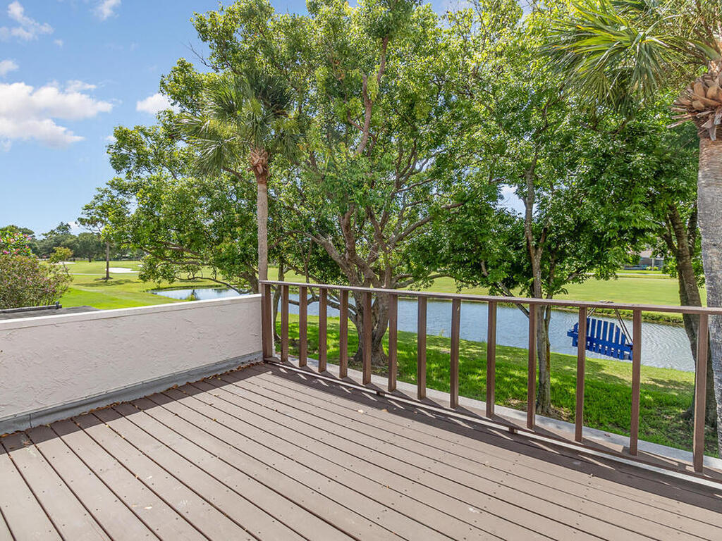 907 Osprey Drive, Melbourne, FL 32940