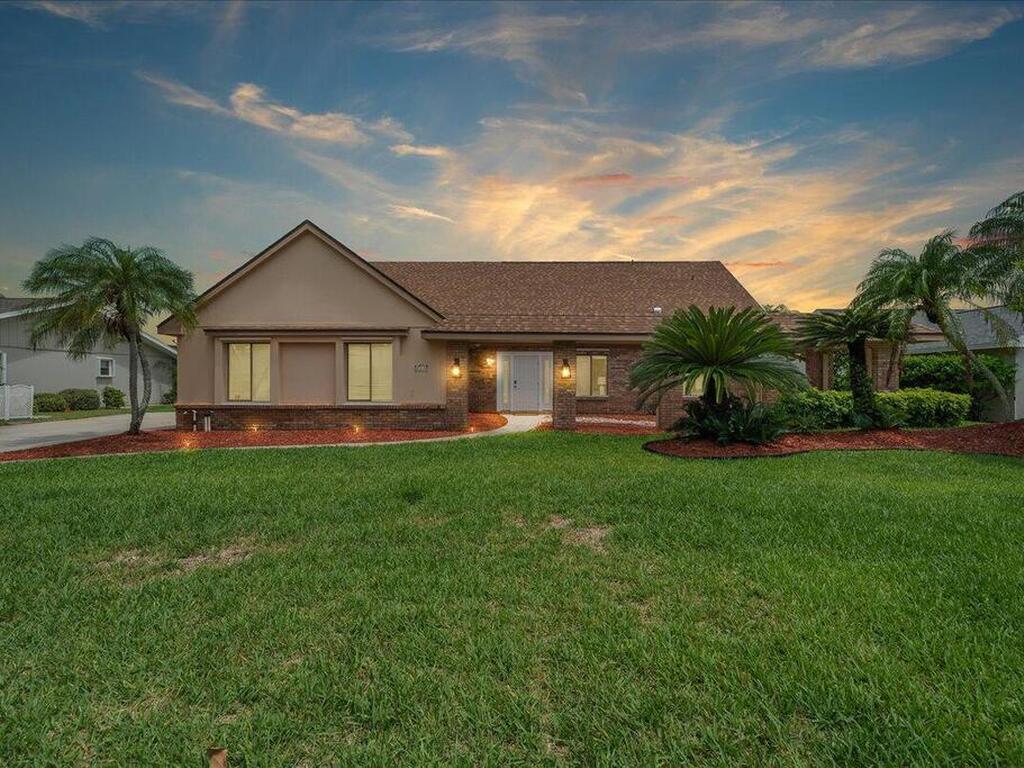 271 Sandy Run Run, Suntree, FL 32940