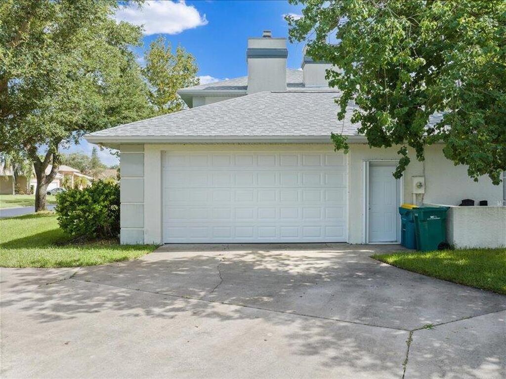 578 Lake Ashley Circle, Melbourne, FL 32904