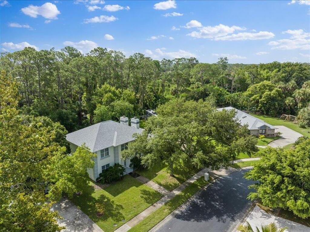 578 Lake Ashley Circle, Melbourne, FL 32904