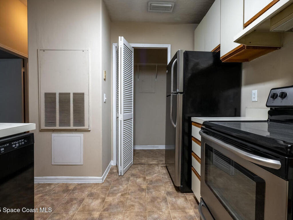 7667 N Wickham Road, Suntree, FL 32940