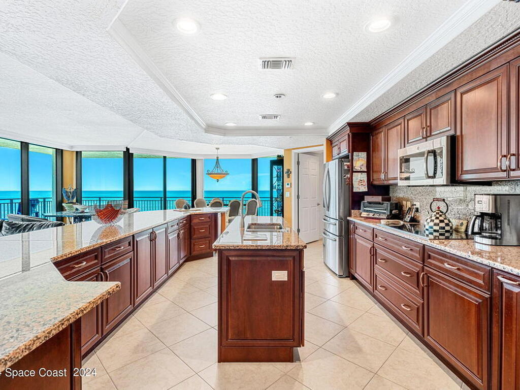 1323 Highway A1a, Satellite Beach, FL 32937