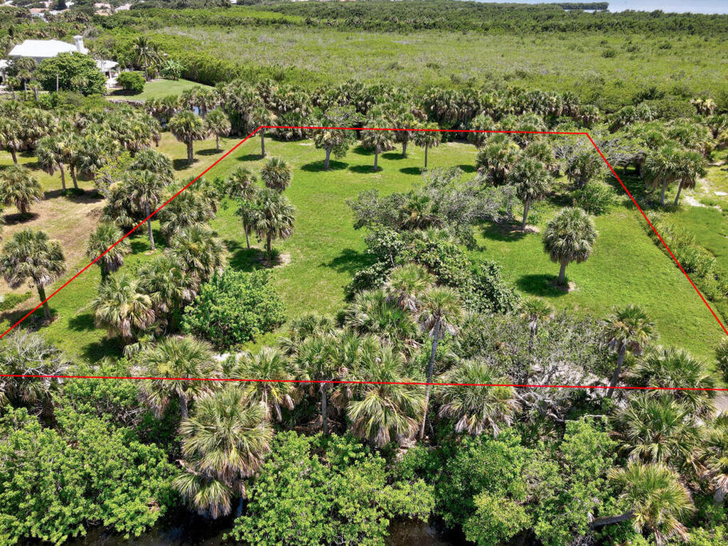 221 Crystal Bay Lane, Melbourne Beach, FL 32951